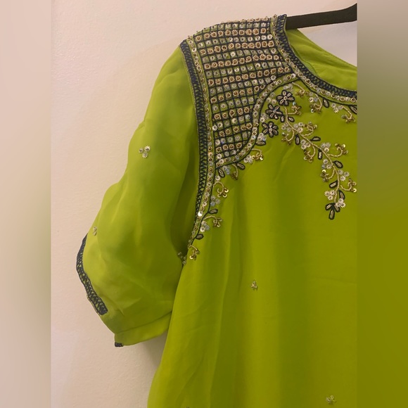 🎉  🌻SALE $20🌻 Indian Suit - Picture 5 of 12